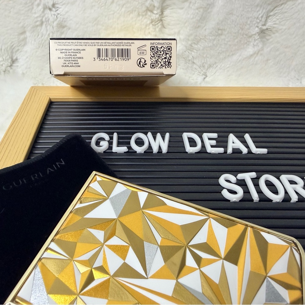 GUERLAIN - Color Eyeshadow Palette 520 Stellar glow. Limited holiday edition. - Picture 7 of 8